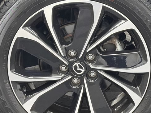 Used 2023 MAZDA CX-5 AWD 2.5 S w/ Premium Plus Pkg image 5