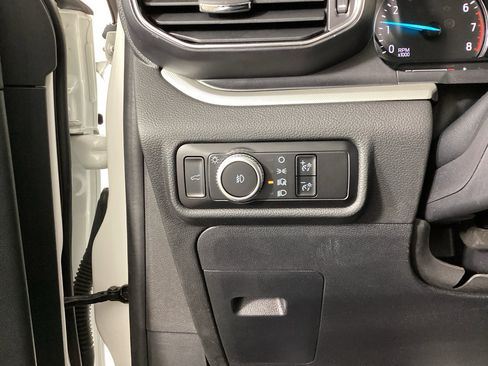 Used 2023 Ford Explorer XLT w/ Equipment Group 202A AWD/4WD image 24