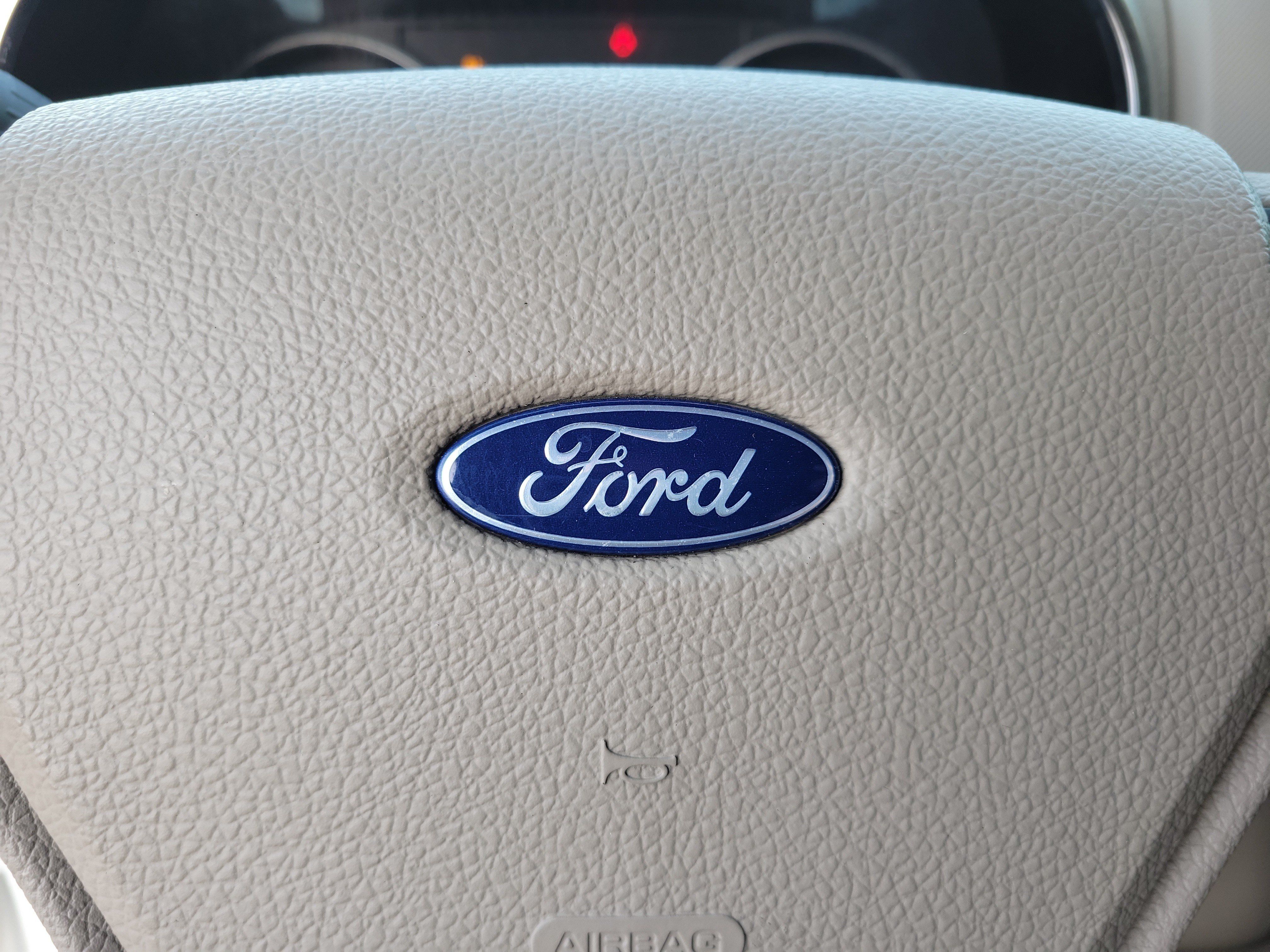Used 2006 Ford Explorer XLS AWD/4WD image 21