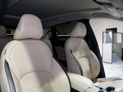 Used 2022 INFINITI QX50 Sensory image 14