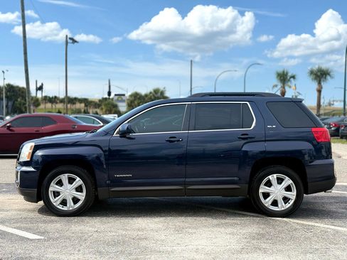 Used 2017 GMC Terrain SLE w/ Driver Alert Package I image 2