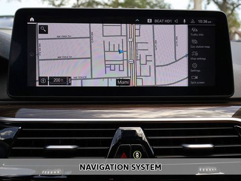 Used 2023 BMW 530e w/ Premium Package image 3