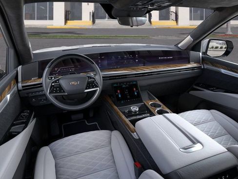 New 2026 Cadillac Escalade ESV Platinum Sport AWD/4WD image 15