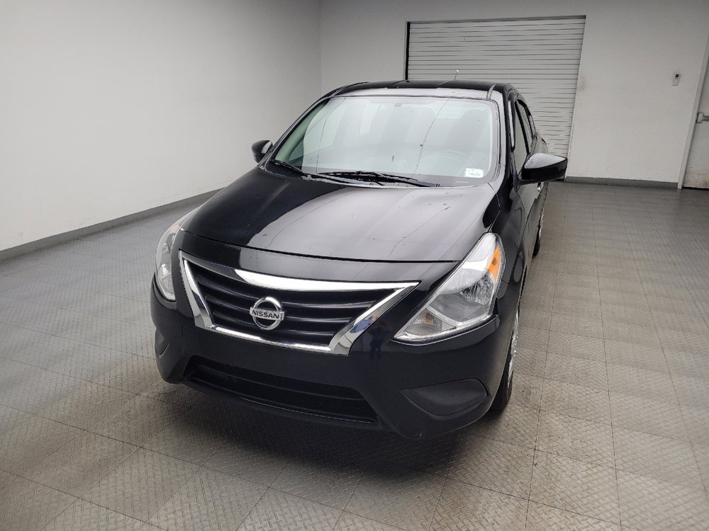 Used 2018 Nissan Versa SV FWD image 15