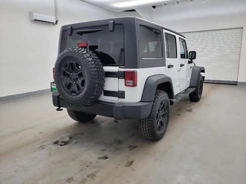 Used 2018 Jeep Wrangler Unlimited Sport image 9
