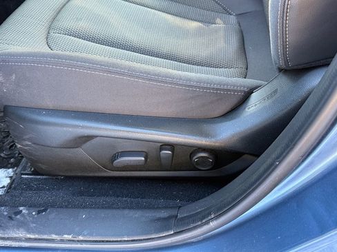 Used 2024 Subaru Crosstrek 2.0i Premium image 10