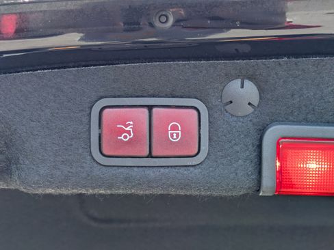 Certified 2019 Mercedes-Benz C 300 Sedan image 13