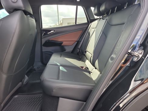 Used 2022 Volkswagen ID.4 Pro S image 12