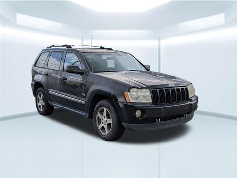 Used 2006 Jeep Grand Cherokee Laredo AWD/4WD image 6