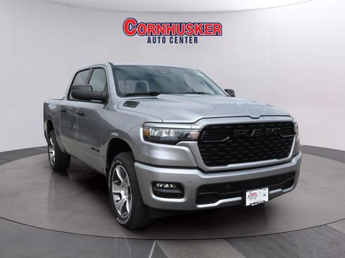 Used 2025 RAM 1500 Tradesman AWD/4WD image 1