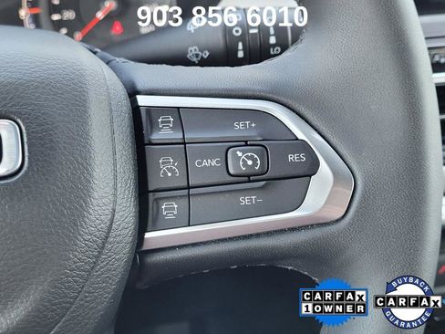 Used 2025 Jeep Compass Limited image 17