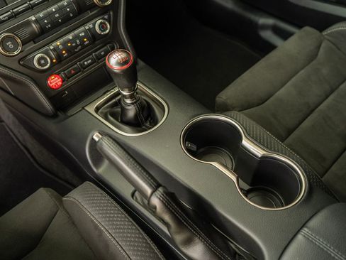 Used 2016 Ford Mustang Shelby GT350 RWD image 24