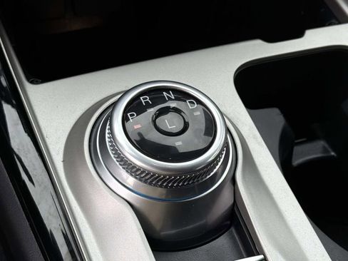 Used 2023 Ford Explorer ST-Line w/ Class IV Trailer Tow Package image 13