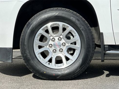 Used 2018 GMC Yukon SLT w/ Open Road Package image 29