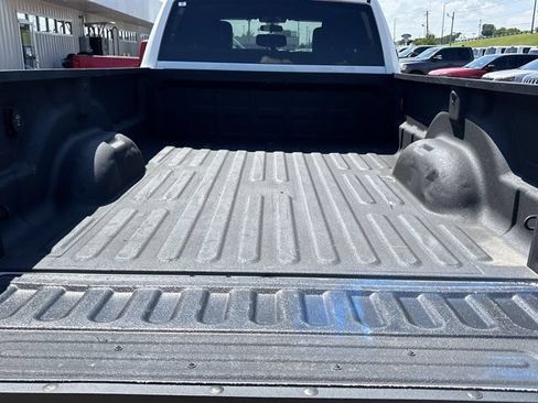 Used 2022 RAM 3500 Tradesman w/ Snow Chief Group AWD/4WD image 5