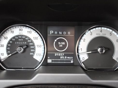 Used 2009 Jaguar XF Luxury image 27