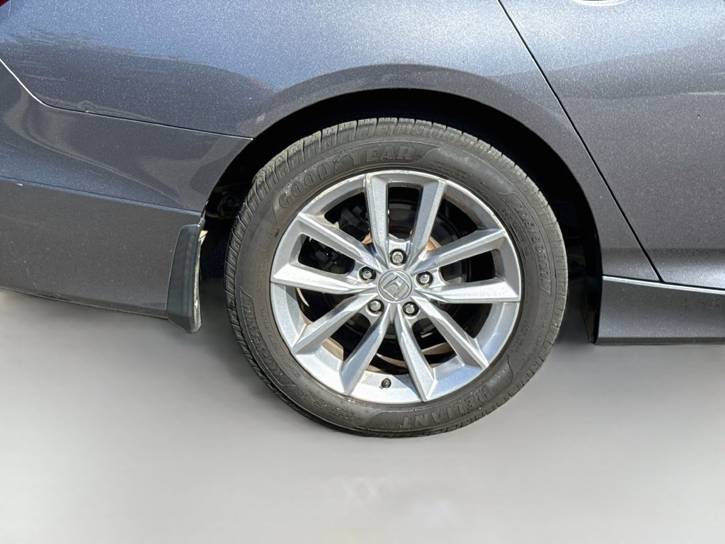 Used 2022 Honda Accord LX image 40