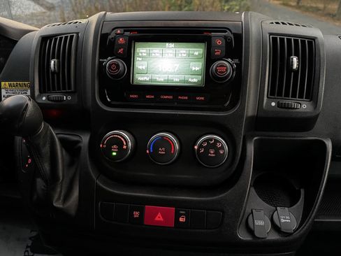 Used 2017 RAM ProMaster 3500 w/ Interior Convenience Group image 18