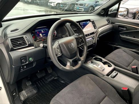 Used 2022 Honda Pilot Sport image 8
