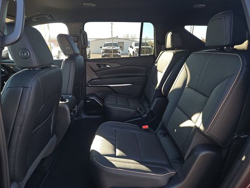 New 2026 Chevrolet Traverse High Country image 11