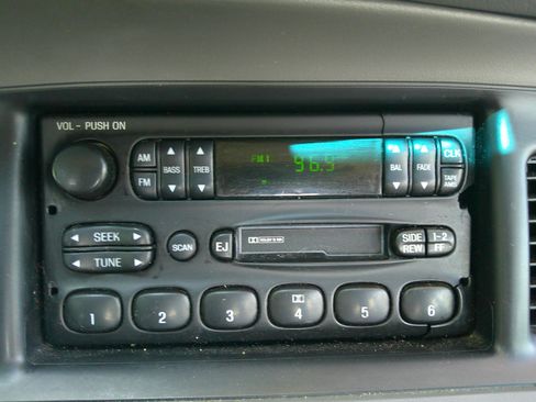 Used 2002 Chevrolet Camaro LT image 26