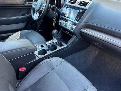 Used 2016 Subaru Outback 2.5i Limited w/ Protection Package #2 AWD/4WD image 17