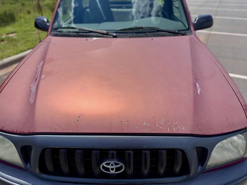 Used 2004 Toyota Tacoma Reg Cab Manual 4WD (Natl) image 13