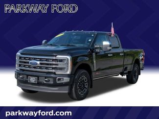 Used 2024 Ford F350 Platinum AWD/4WD video 1