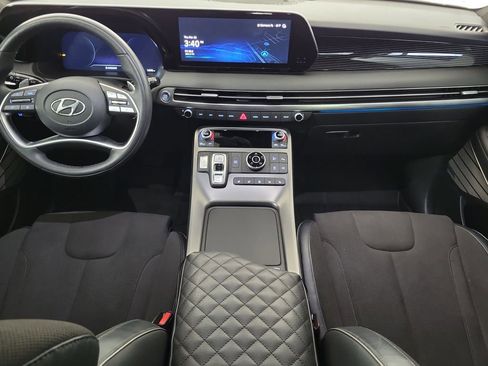 Used 2025 Hyundai Palisade Calligraphy image 12