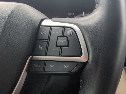 Used 2022 Toyota Highlander Limited AWD/4WD image 14