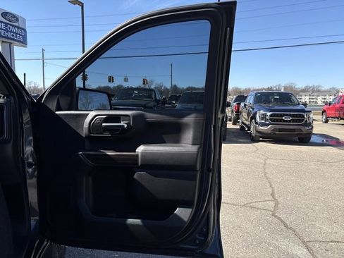 Used 2019 Chevrolet Silverado 1500 LT w/ All-Star Edition image 28