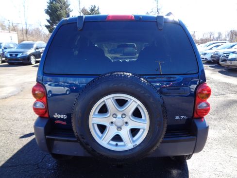 Used 2003 Jeep Liberty Sport image 6