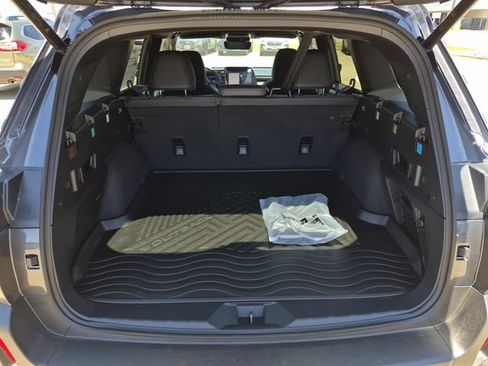 New 2026 Subaru Outback Limited AWD/4WD image 7