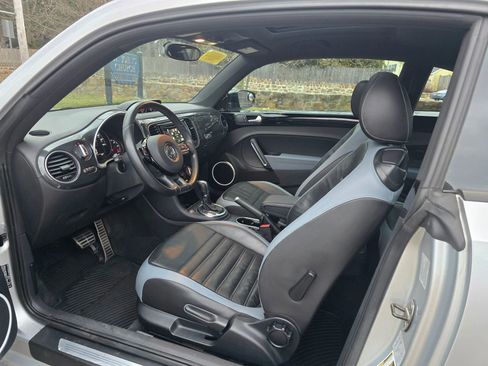 Used 2012 Volkswagen Beetle Turbo FWD image 6