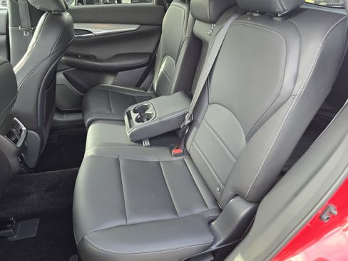 Used 2020 INFINITI QX50 Essential image 32