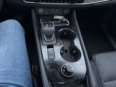 Used 2023 Nissan Rogue Platinum w/ Platinum Premium Package image 20