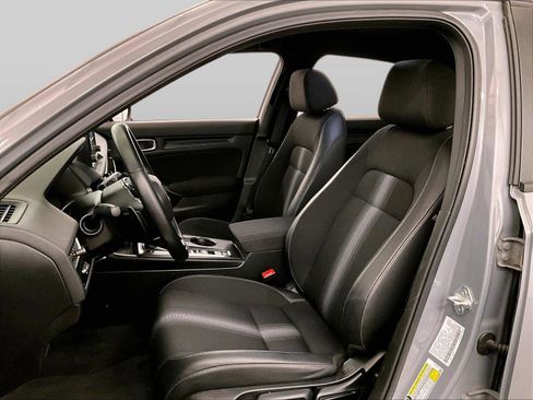 Used 2025 Honda Civic Sport image 24