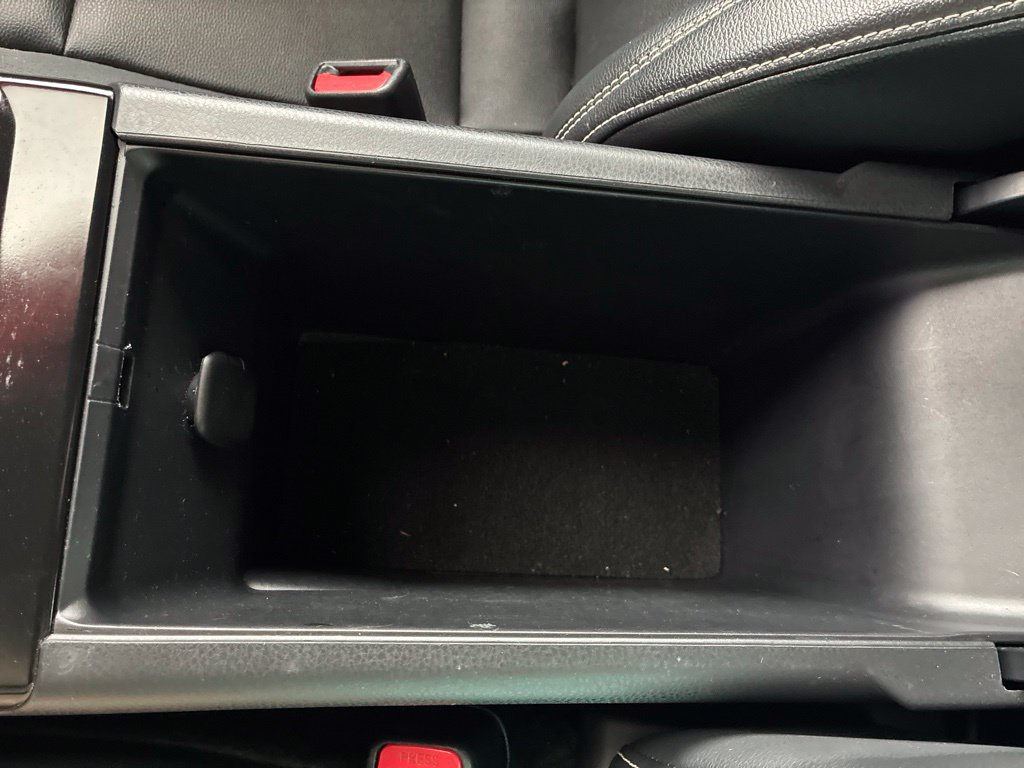 Used 2025 Toyota Camry SE FWD image 38