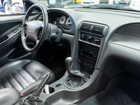 Used 2004 Ford Mustang Cobra RWD image 10