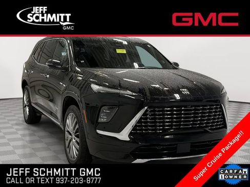 Certified 2025 Buick Enclave Avenir AWD/4WD image 1