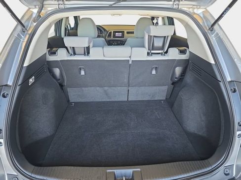 Used 2019 Honda HR-V LX image 14