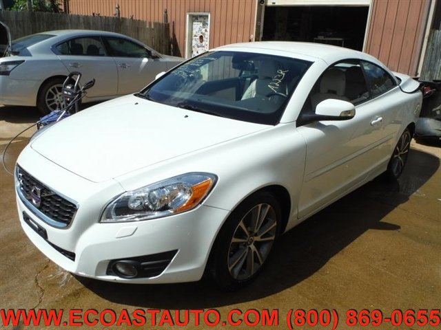 Used 2011 Volvo C70 T5 FWD image 3