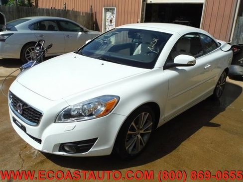 Used 2011 Volvo C70 T5 image 3