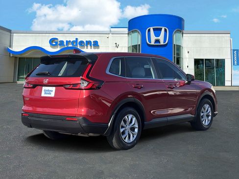 Used 2024 Honda CR-V LX image 6