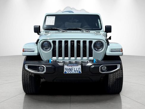Used 2023 Jeep Wrangler Unlimited Sahara w/ Dual Top Group AWD/4WD image 8
