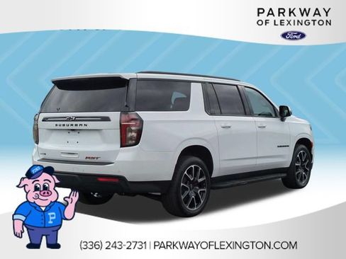 Used 2024 Chevrolet Suburban RST w/ Luxury Package AWD/4WD image 5