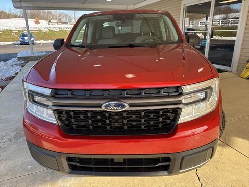 Used 2023 Ford Maverick XLT image 13