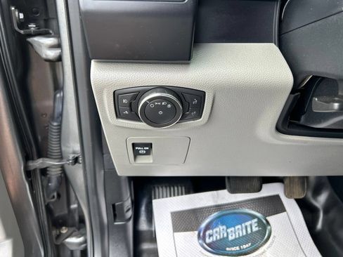 Used 2016 Ford F150 XL w/ Equipment Group 101A Mid AWD/4WD image 26