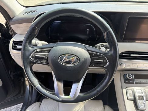 Used 2022 Hyundai Palisade Calligraphy w/ Winter Package FWD image 12