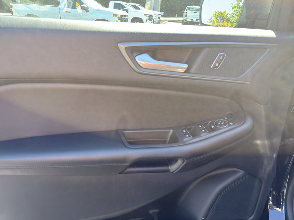 Used 2024 Ford Edge SE AWD/4WD image 27